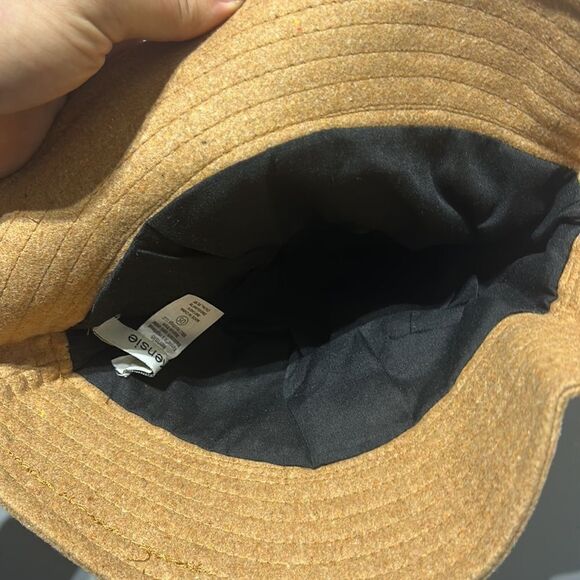 Kensie Bucket Hat - Picture 5 of 6